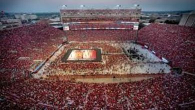 ‘It’s incredible': A crowd of 92,003 attends the Nebraska volleyball match