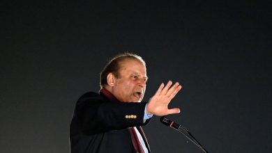 Bill Clinton offered $5 billion to not conduct Pakistan nuke tests: Nawaz Sharif