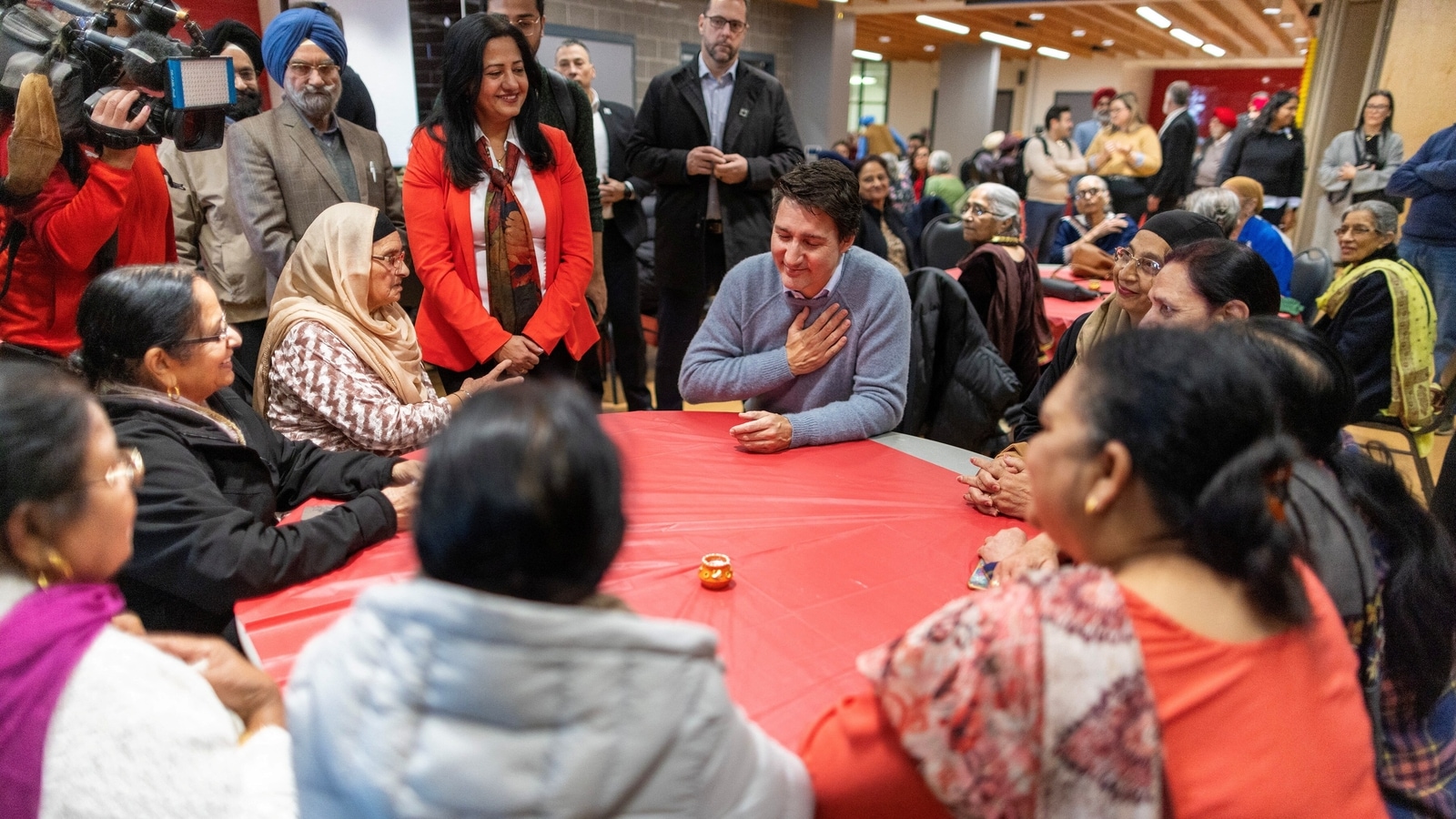 Trudeau extends Diwali, Bandi Chhor Divas greetings to Canada's Hindus and Sikhs