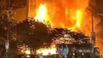 Videos: Massive fire engulfs Karachi shopping mall, hundreds evacuated