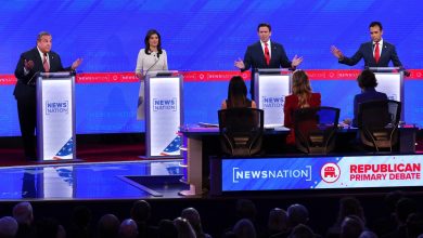 Four Republicans stirs up GOP debate stage, Donald Trump's absence unfelt