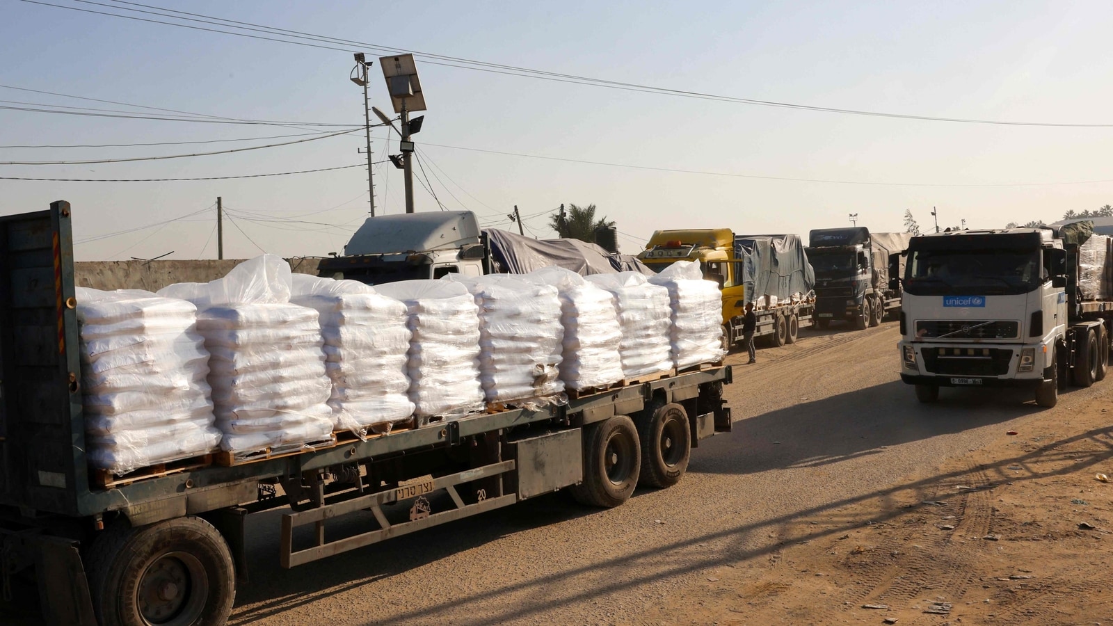 Efforts on for Gaza aid to enter through Kerem Shalom crossing, says UN official