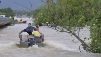 More than 300 people evacuated after floods wreak havoc in Australia