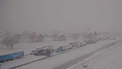 US Weather: Nebraska battles heavy snow and blizzards, vehicles piled up on I-80