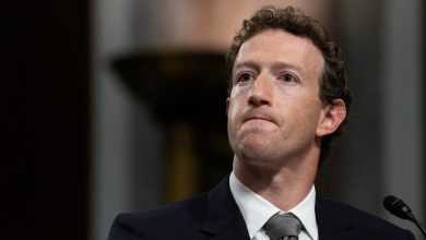 Netizens claim Mark Zuckerberg's ‘I’m sorry' to grieving parents is just a performative apology