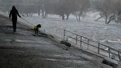 California battles rain and floods due to atmospheric river, 500,000 residents lose power