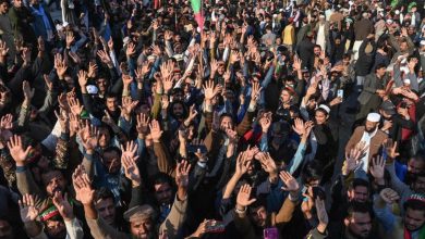 Pakistan Elections: Parties step up efforts to form govt after split verdict
