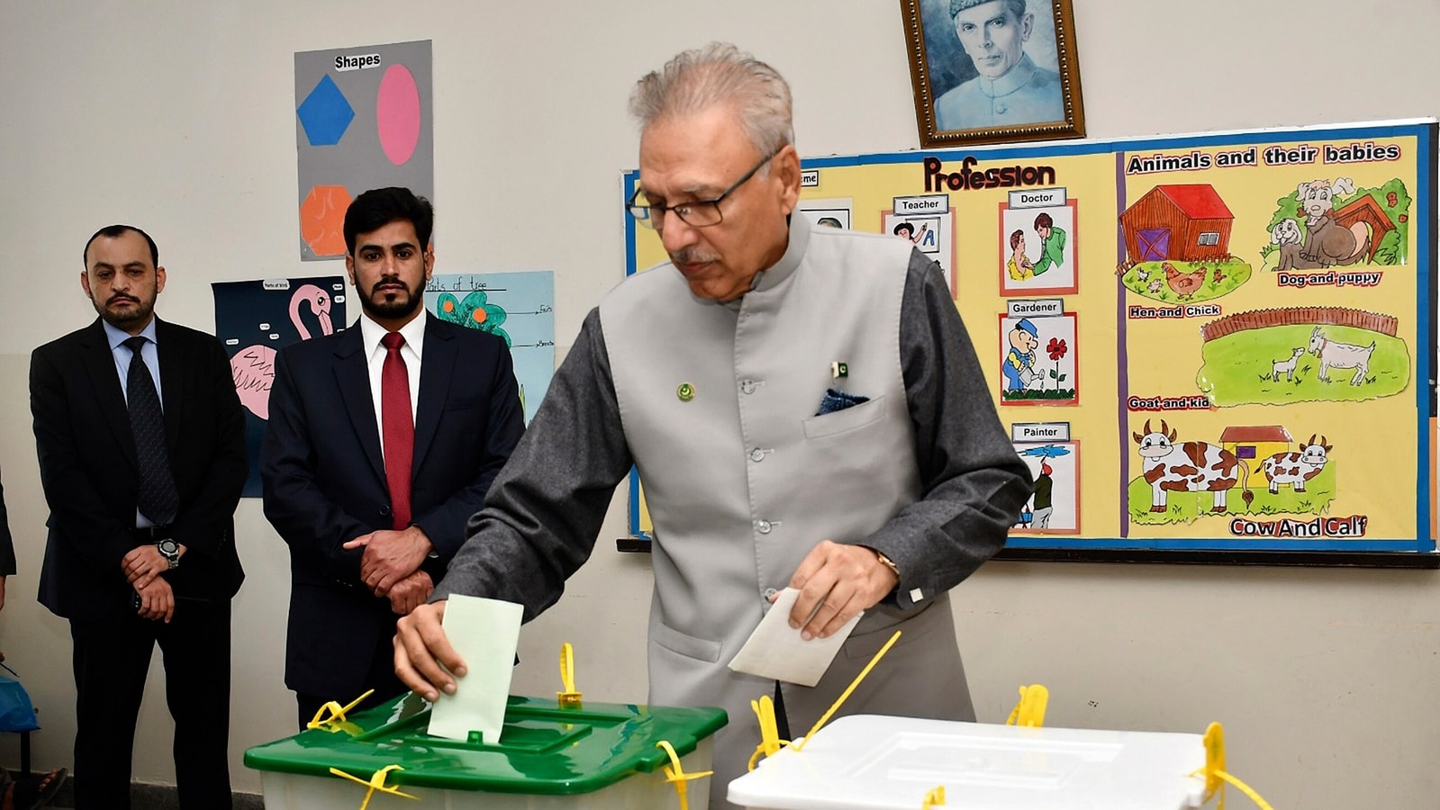 Pakistan President Arif Alvi reacts to election results: ‘Had EVMs been there…’