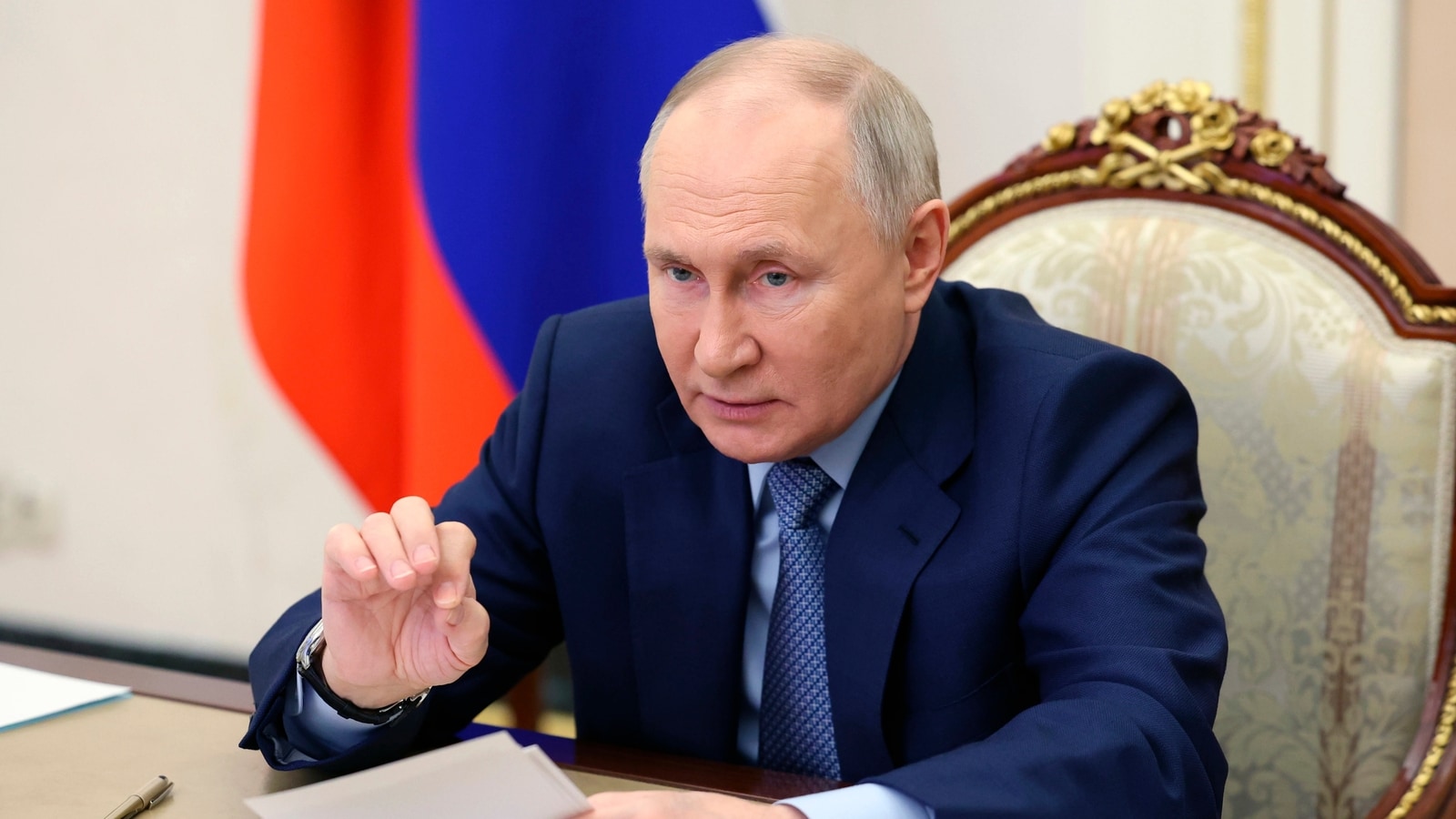 Russia sanctions UK officials, historians and academics: ‘Russophobic people’