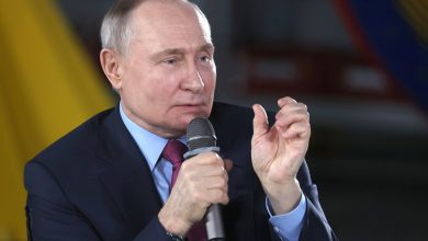 Vladimir Putin's critics: Dead, jailed, exiled