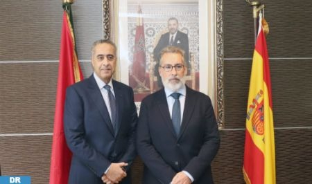 Hammouchi Holds Talks with Spanish Commissioner-General of Information