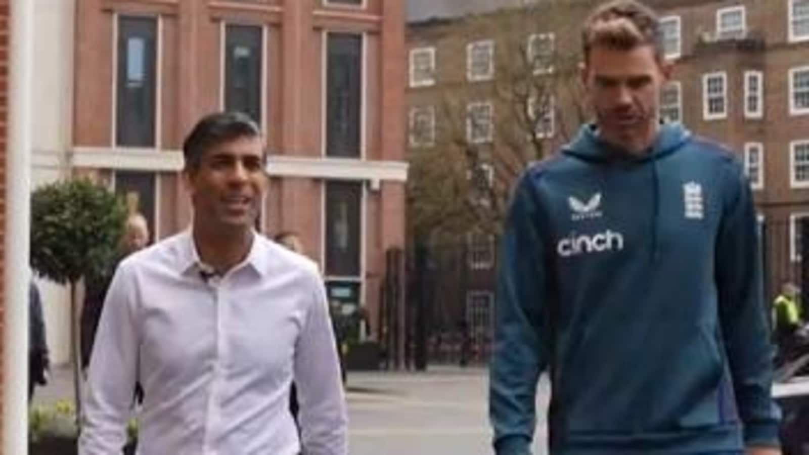 Watch: Rishi Sunak faces English pace legend James Anderson in cricket session 1 Watch: Rishi Sunak faces English pace legend James Anderson in cricket session