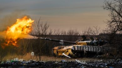 Russian, Ukrainian strikes kill at least 10 in frontline regions