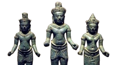 New York returns Indian-American smuggler's stolen Shiva statue to Cambodia