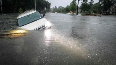 Heavy rain leads to flooding and closed roads in southeast Texas