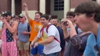Ole Miss white students deride black pro-Palestine protestor with monkey gestures, 'Lizzo' chants; Internet fumes