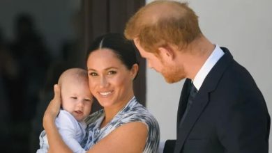 Prince Archie’s birth certificate reveals stunning new details as expert claims Meghan and Harry stage-managed…