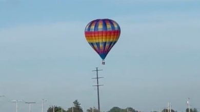 Indiana hot air balloon strikes live power lines, leaves three injured