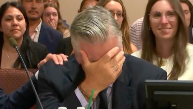 Watch Alec Baldwin break down in court after vindication in the manslaughter case, trial ends