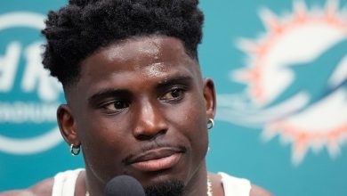 Tyreek Hill calls it 'crazy' after Dolphins star was ‘hit’ and handcuffed by cops; considers legal action