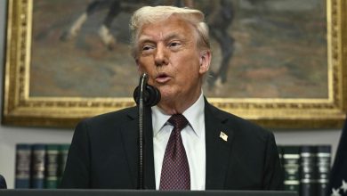 'Fire them all!'; Internet in uproar as Trump admn accidentally leaks classified war plans to journalist