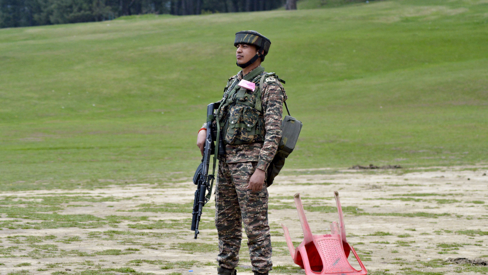 Pak minister threatens India amid tensions: ‘130 atomic weapons not for display’ 1 Pak minister threatens India amid tensions: ‘130 atomic weapons not for display’