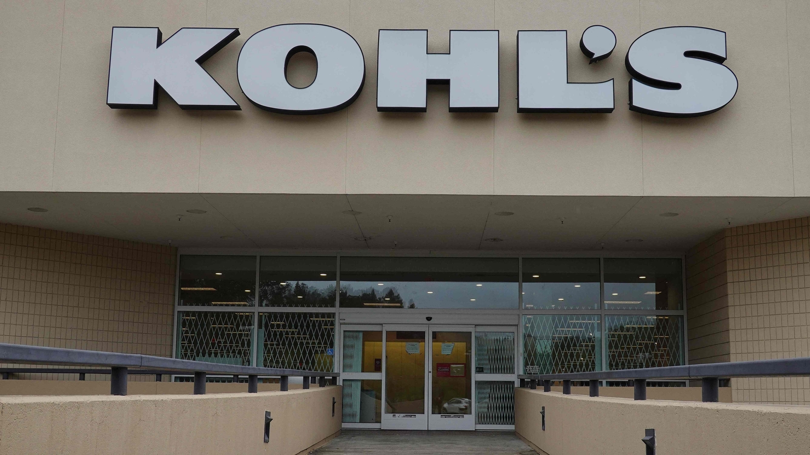 Who is Ashley Buchanan? Kohl's ousts CEO for unethical conduct amid store closures 1 Who is Ashley Buchanan? Kohl's ousts CEO for unethical conduct amid store closures