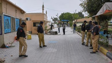 Gunmen kill two traffic policemen in Pakistan