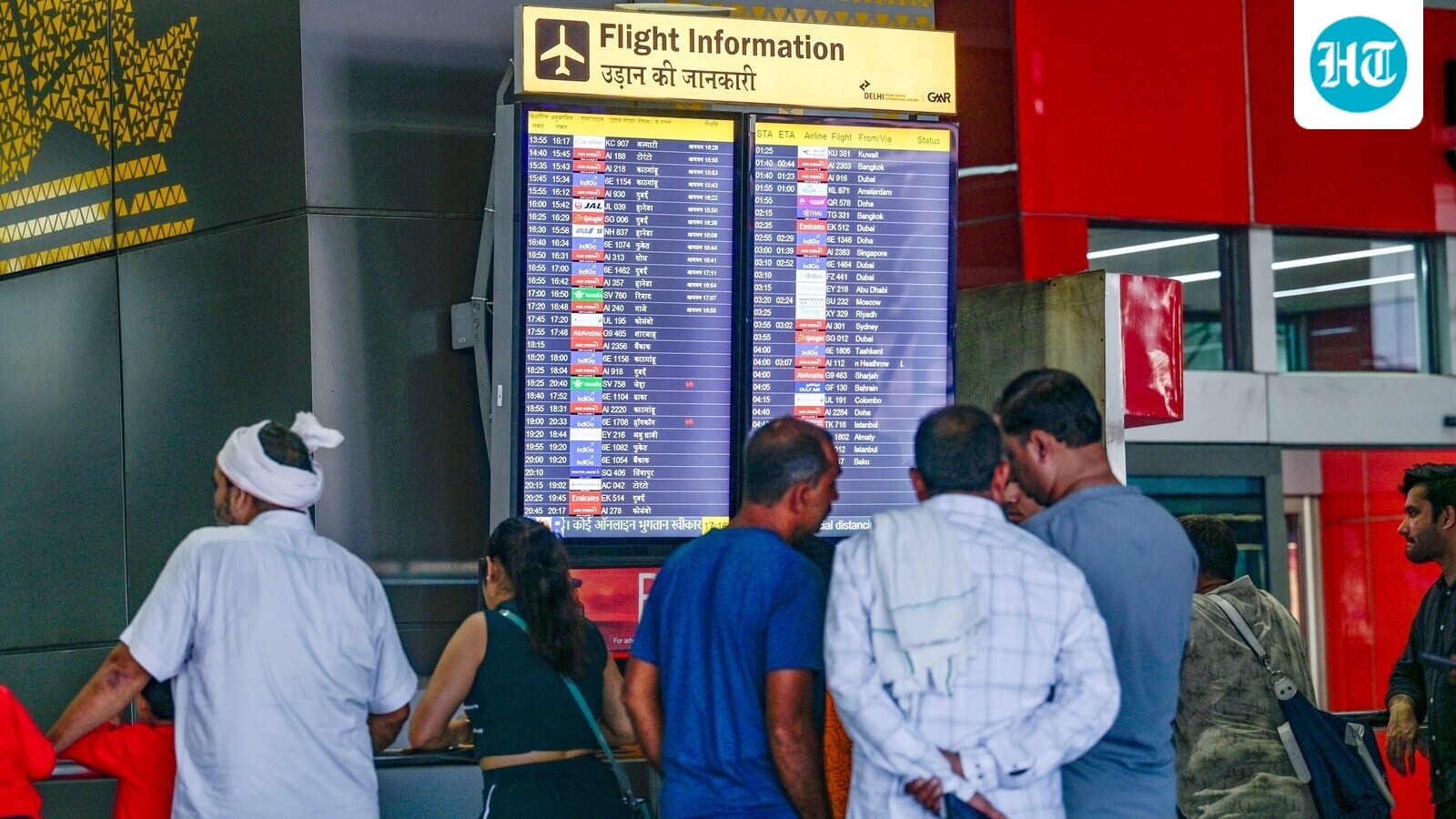 $100,000 not annual fee for H-1B visa, will apply only to new applications: US